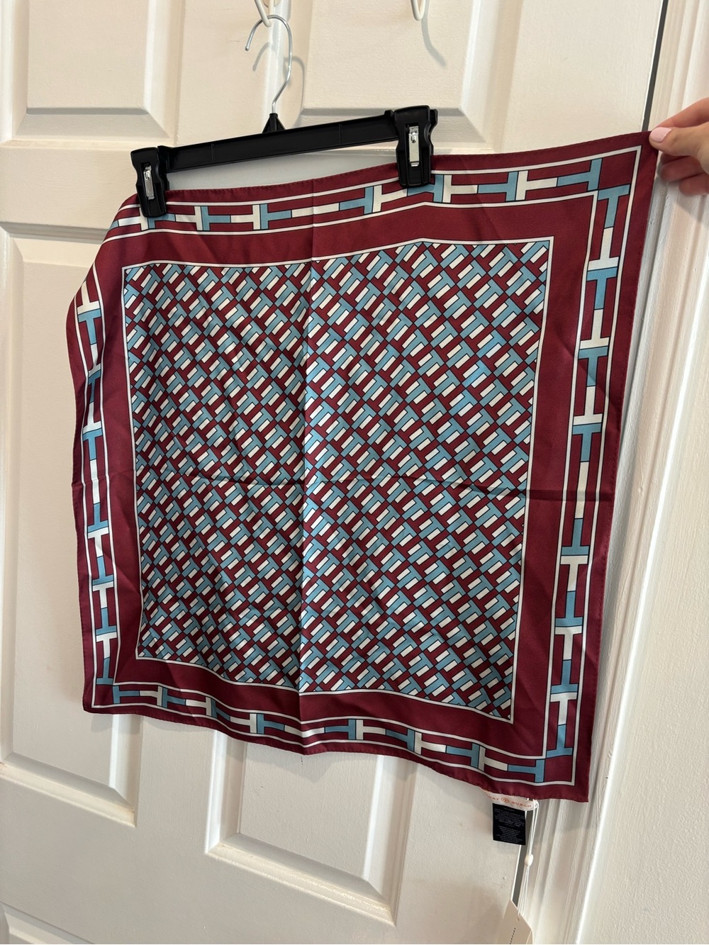 New Reversible Tory Burch Silk Scarf Bandana Wrap